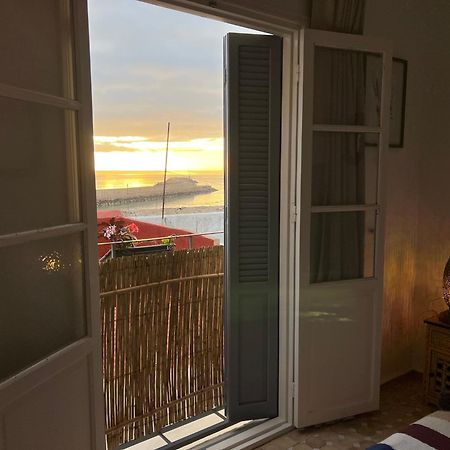 Art Riad Au Bord De La Mer 2 Džadída Exteriér fotografie